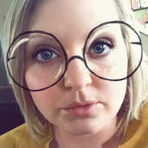 Meet your Posher, Brandy